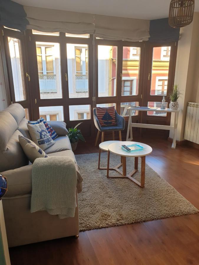 Apartamento Cine Colon 2 Ribadeo Bagian luar foto