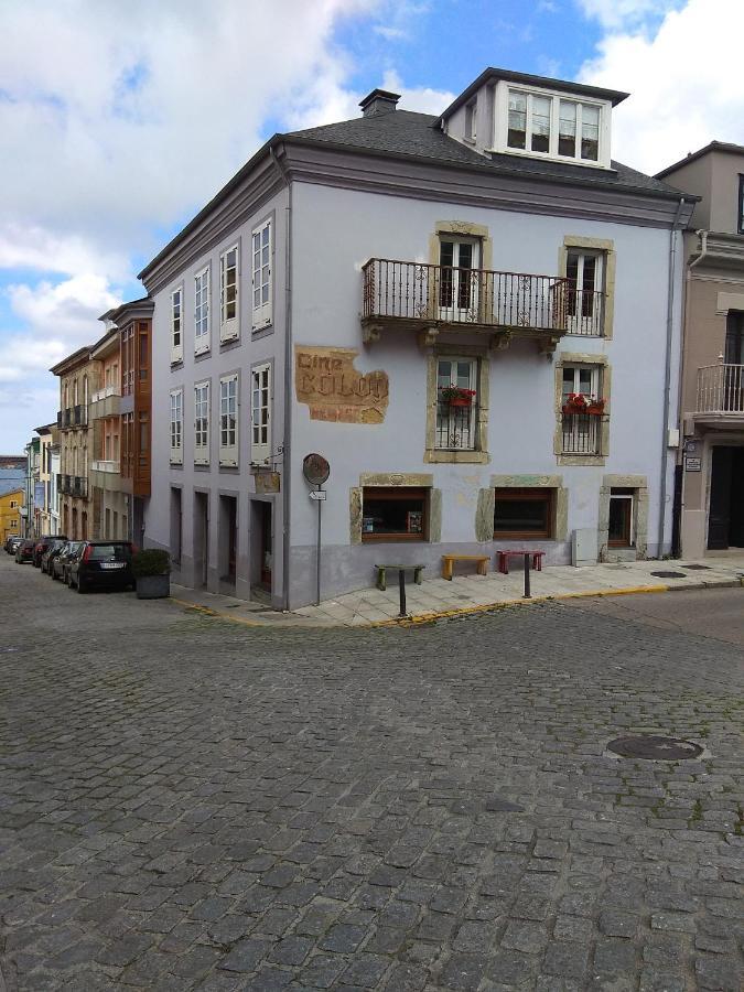 Apartamento Cine Colon 2 Ribadeo Bagian luar foto